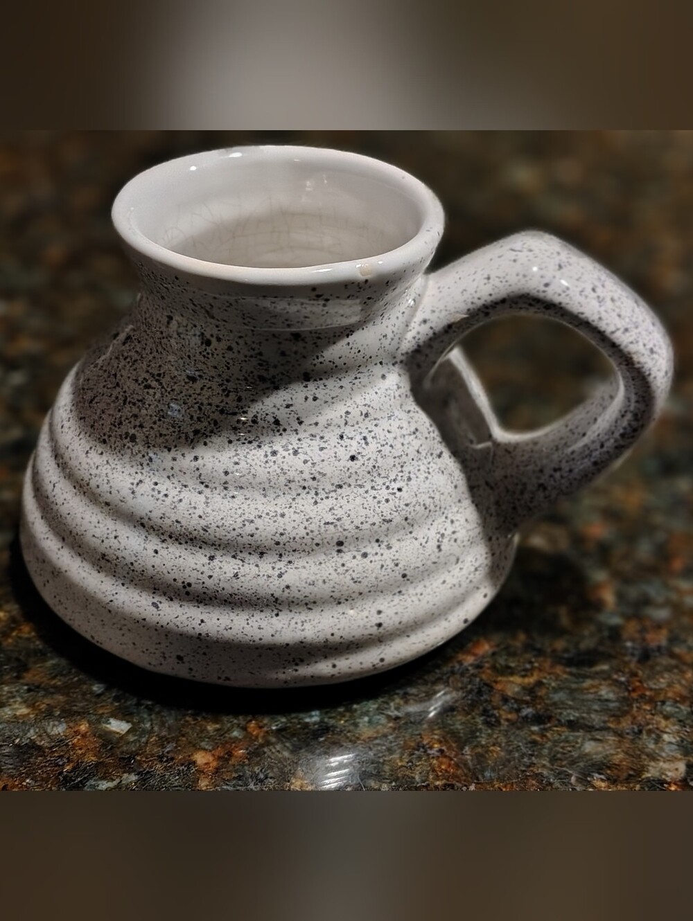 White Speckled Stoneware Pottery Coffee No Spill Travel Mug Cup Beehive Shape